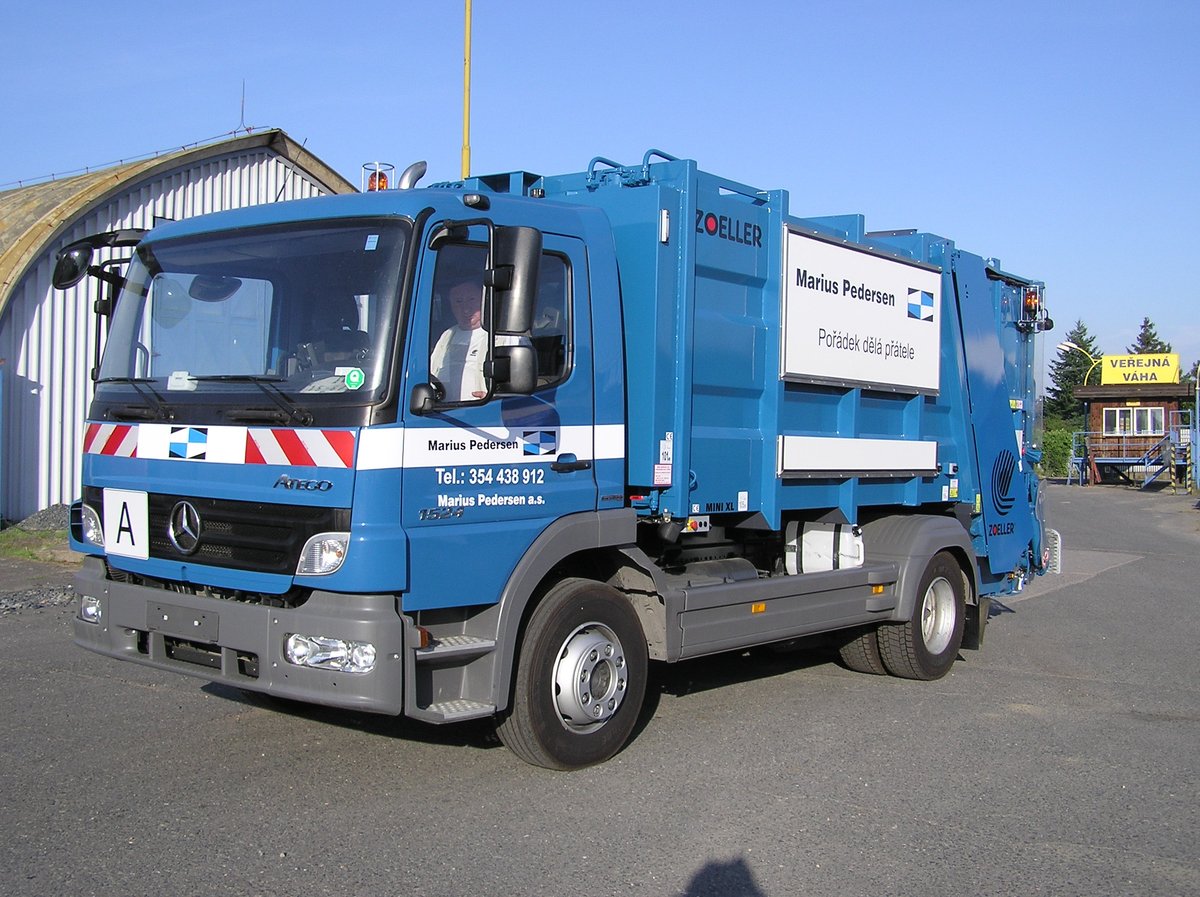 mini-xl-2